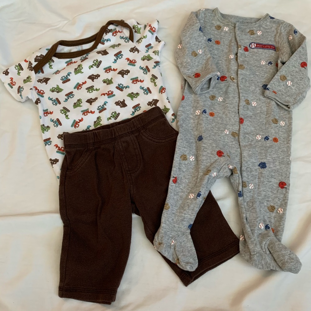 Bundle of 3/6M boy clothes